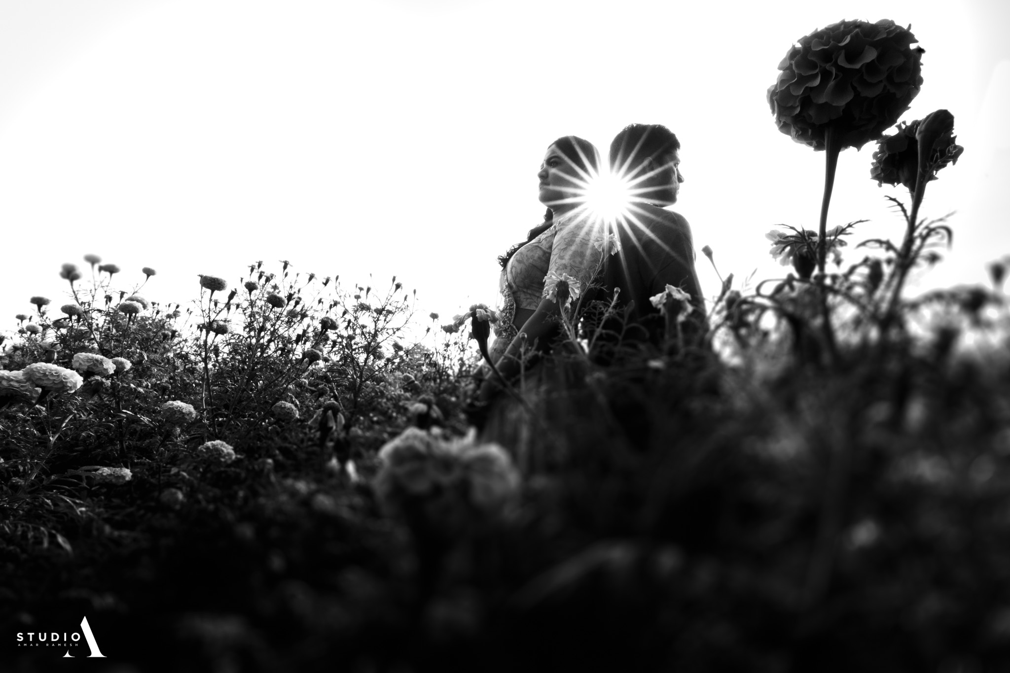 outdoor-couple-shoot-paris-lavender-7